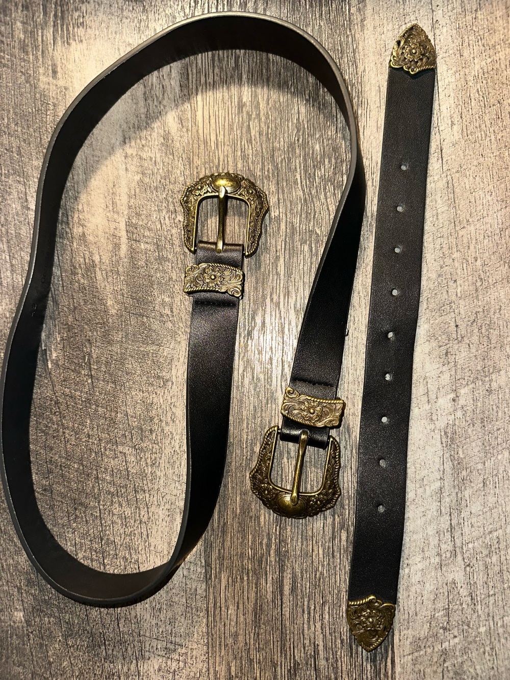 Women's Genuine Leather with Decorative Gold Double Buckle 42’